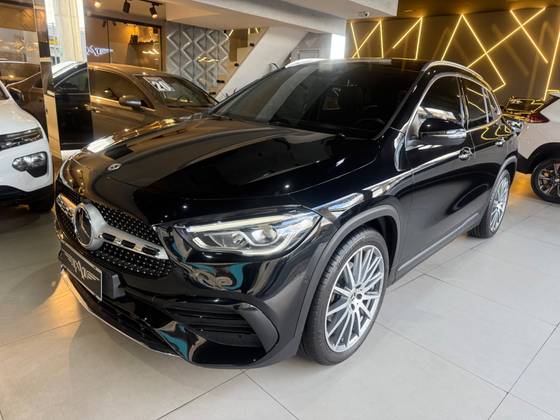 MERCEDES-BENZ GLA 200 1.3 GCI GASOLINA AMG LINE 7G-DCT MERCEDES-BENZ GLA 200 1.3 GCI GASOLINA AMG LINE 7G-DCT